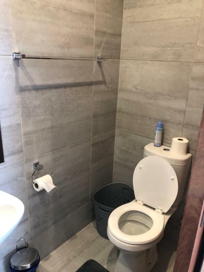 8 On Acacia Guesthouse Bedfordview Eksteriør billede